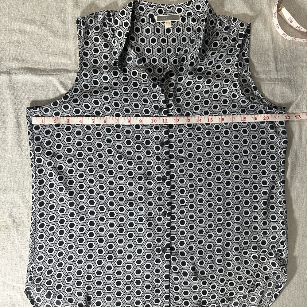 PLEIONE Sleeveless Blouse, Geometric Print, Button Front, Size L - Picture 11 of 11